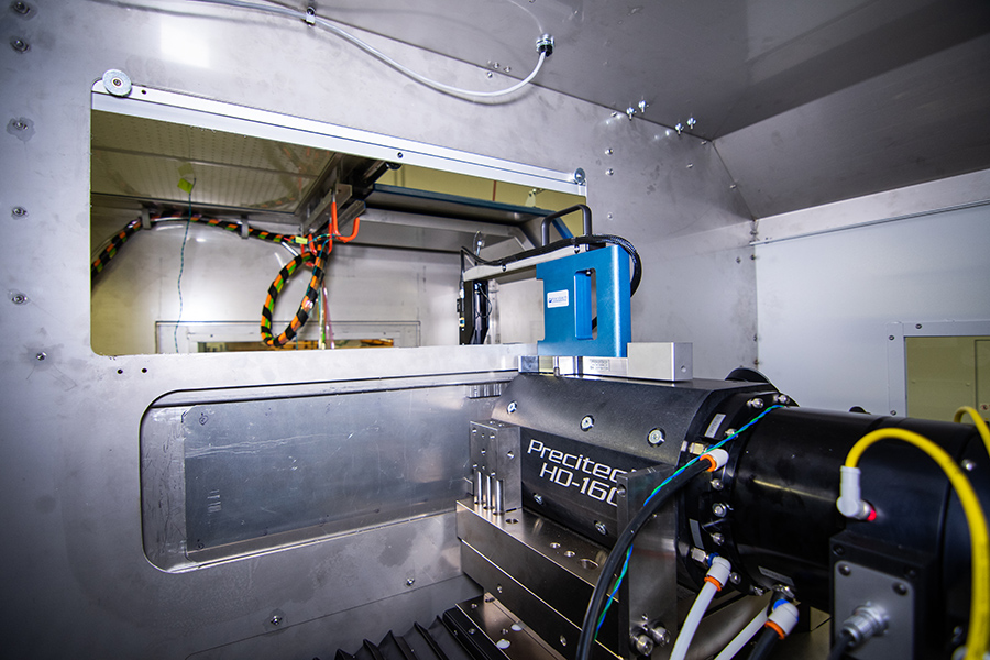 Nanoform L 1000 ultra grind spindle compartment 2